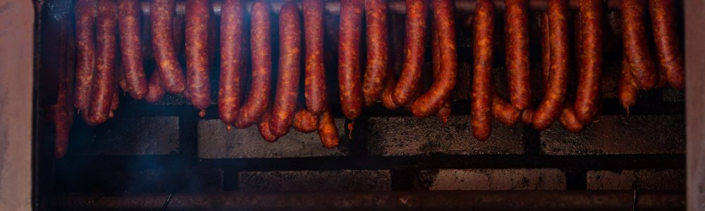 <strong>Masonry smokehouses should be found in many catering establishments</strong>